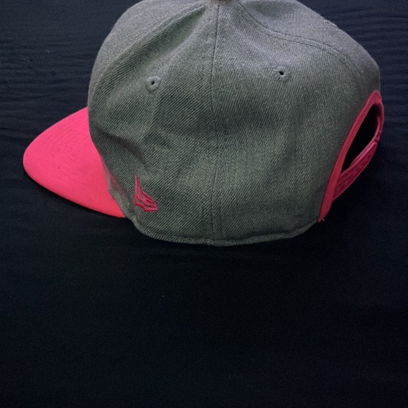 hat - Picture 3 of 3